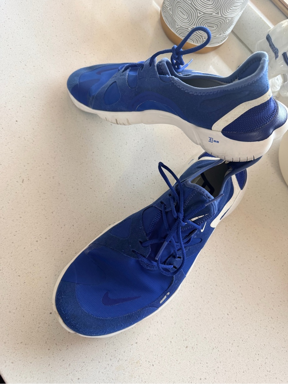 Nike Men's Royal Blue Low-Profile Training Sneakers